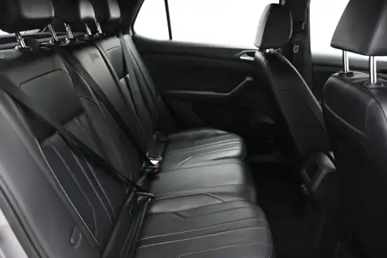 VOLKSWAGEN-T-CROSS-2024