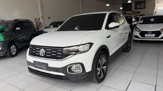 VOLKSWAGEN-T-CROSS-2021