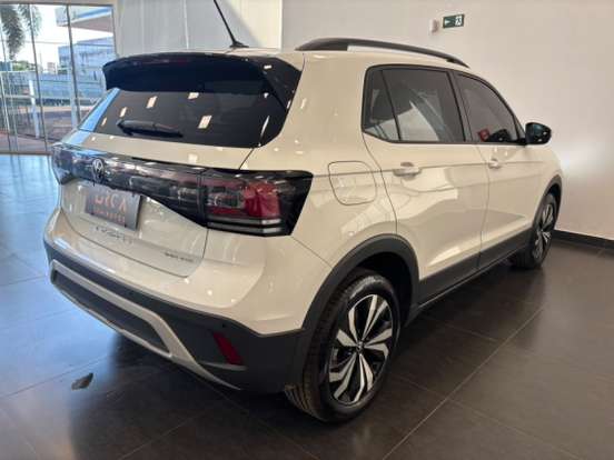 VOLKSWAGEN-T-CROSS-2025