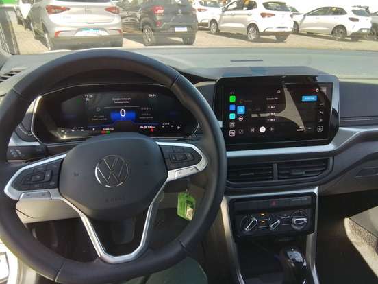 VOLKSWAGEN-T-CROSS-2025