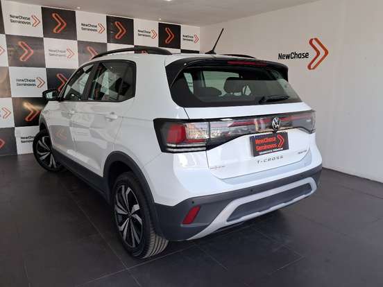 VOLKSWAGEN-T-CROSS-1.0 200 TSI TOTAL FLEX AUTOMÁTICO VOLKSWAGEN-T-CROSS-2025
