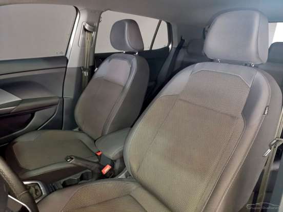 VOLKSWAGEN-T-CROSS-1.0 200 TSI TOTAL FLEX AUTOMÁTICO VOLKSWAGEN-T-CROSS-2024