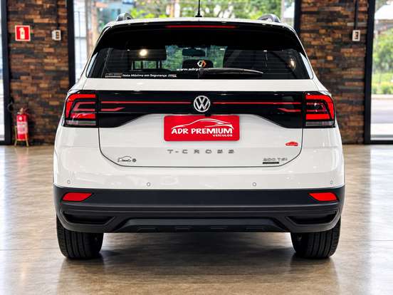 VOLKSWAGEN-T-CROSS-1.0 200 TSI TOTAL FLEX AUTOMÁTICO VOLKSWAGEN-T-CROSS-2019