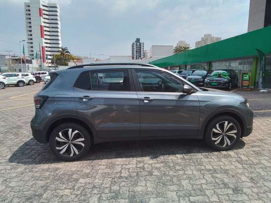 VOLKSWAGEN-T-CROSS-1.0 200 TSI TOTAL FLEX AUTOMÁTICO VOLKSWAGEN-T-CROSS-2024