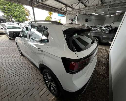 VOLKSWAGEN-T-CROSS-1.0 200 TSI TOTAL FLEX AUTOMÁTICO VOLKSWAGEN-T-CROSS-2025