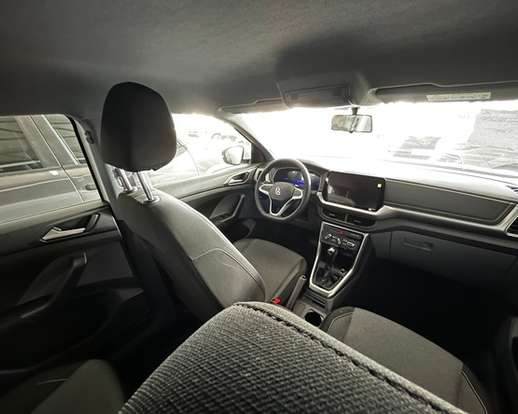 VOLKSWAGEN-T-CROSS-1.0 200 TSI TOTAL FLEX AUTOMÁTICO VOLKSWAGEN-T-CROSS-2025