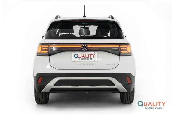 VOLKSWAGEN-T-CROSS-2024