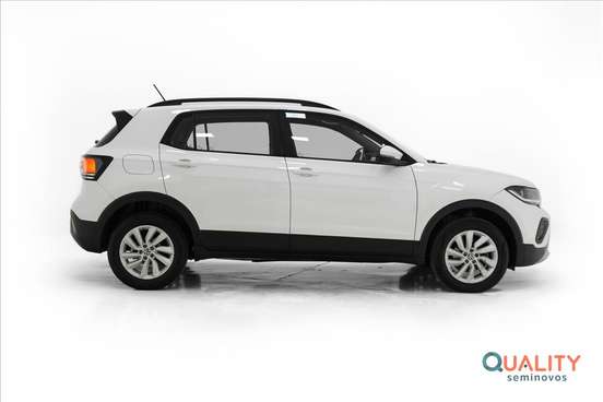 VOLKSWAGEN-T-CROSS-2024