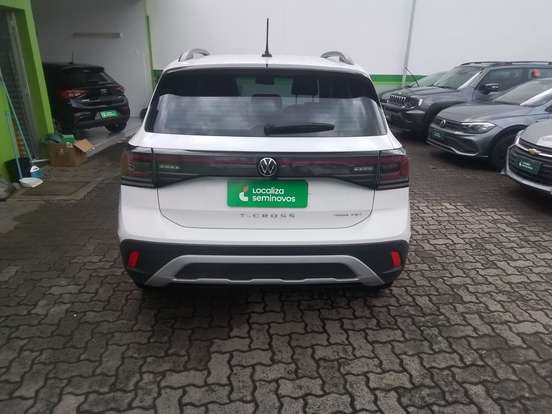 VOLKSWAGEN-T-CROSS-1.0 200 TSI TOTAL FLEX COMFORTLINE AUTOMÁTICO VOLKSWAGEN-T-CROSS-2025