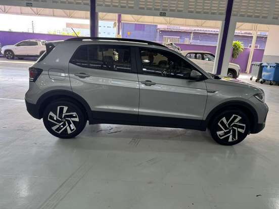 VOLKSWAGEN-T-CROSS-1.0 200 TSI TOTAL FLEX COMFORTLINE AUTOMÁTICO VOLKSWAGEN-T-CROSS-2025