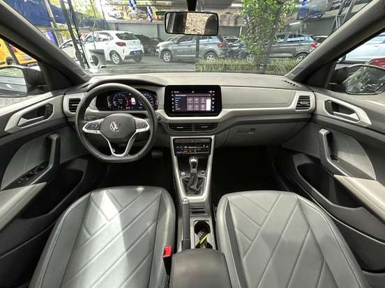 VOLKSWAGEN-T-CROSS-2024
