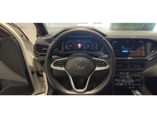 VOLKSWAGEN-T-CROSS-2024