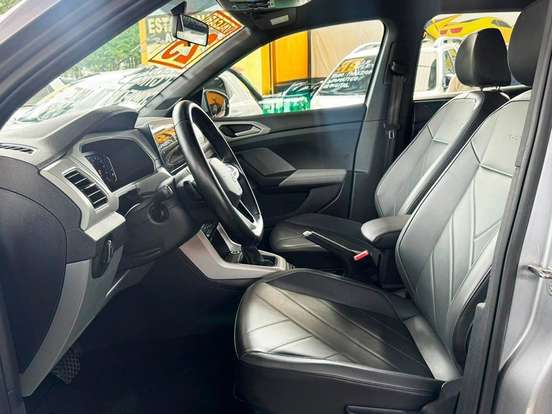 VOLKSWAGEN-T-CROSS-2024