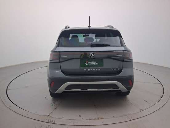 VOLKSWAGEN-T-CROSS-2024