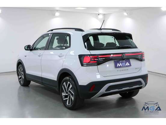 VOLKSWAGEN-T-CROSS-2024