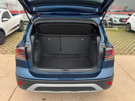 VOLKSWAGEN-T-CROSS-2025