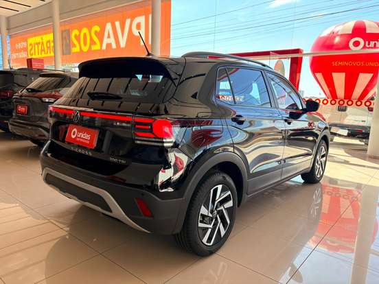 VOLKSWAGEN-T-CROSS-2025