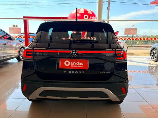 VOLKSWAGEN-T-CROSS-2025
