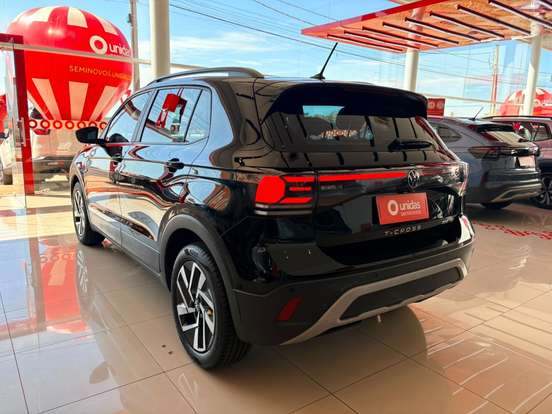 VOLKSWAGEN-T-CROSS-2025