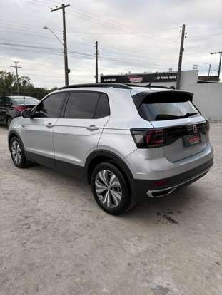 VOLKSWAGEN-T-CROSS-2019