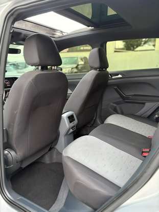 VOLKSWAGEN-T-CROSS-2019