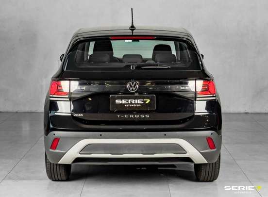 VOLKSWAGEN-T-CROSS-2025