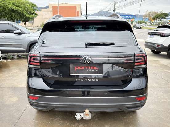 VOLKSWAGEN-T-CROSS-2022