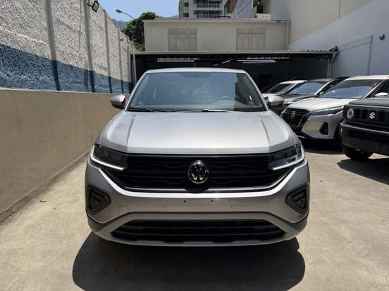 VOLKSWAGEN-T-CROSS-2026