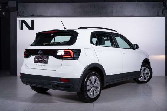 VOLKSWAGEN-T-CROSS-2022