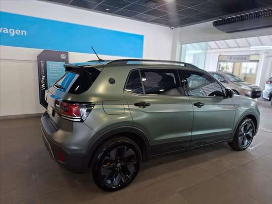 VOLKSWAGEN-T-CROSS-1.4 250 TSI TOTAL FLEX EXTREME AUTOMÁTICO VOLKSWAGEN-T-CROSS-2025