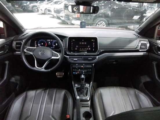 VOLKSWAGEN-T-CROSS-1.4 250 TSI TOTAL FLEX HIGHLINE AUTOMÁTICO VOLKSWAGEN-T-CROSS-2024