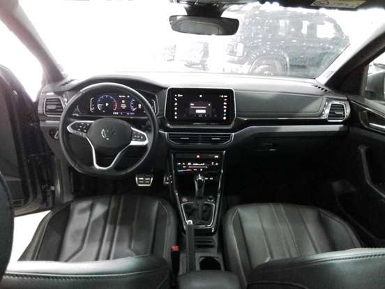 VOLKSWAGEN-T-CROSS-1.4 250 TSI TOTAL FLEX HIGHLINE AUTOMÁTICO VOLKSWAGEN-T-CROSS-2024