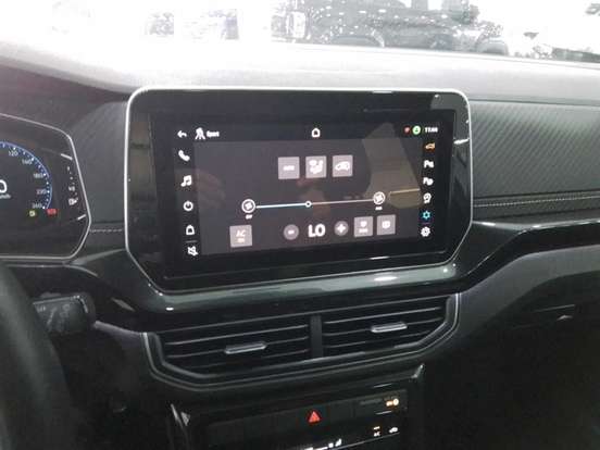 VOLKSWAGEN-T-CROSS-2024