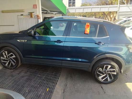 VOLKSWAGEN-T-CROSS-1.4 250 TSI TOTAL FLEX HIGHLINE AUTOMÁTICO VOLKSWAGEN-T-CROSS-2025