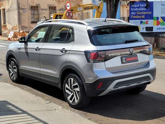 VOLKSWAGEN-T-CROSS-1.4 250 TSI TOTAL FLEX HIGHLINE AUTOMÁTICO VOLKSWAGEN-T-CROSS-2025