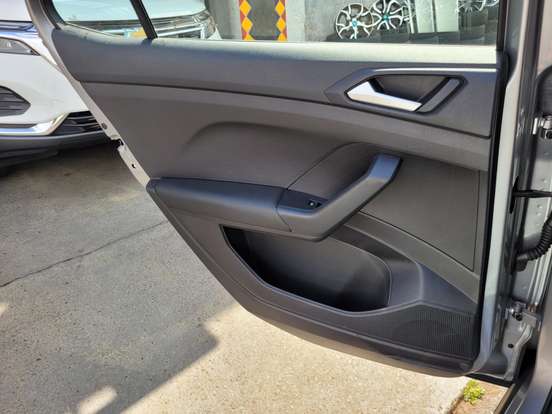 VOLKSWAGEN-T-CROSS-1.4 250 TSI TOTAL FLEX HIGHLINE AUTOMÁTICO VOLKSWAGEN-T-CROSS-2025