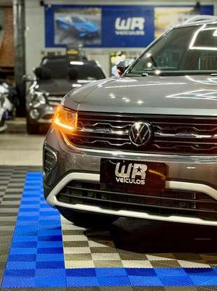 VOLKSWAGEN-T-CROSS-2025