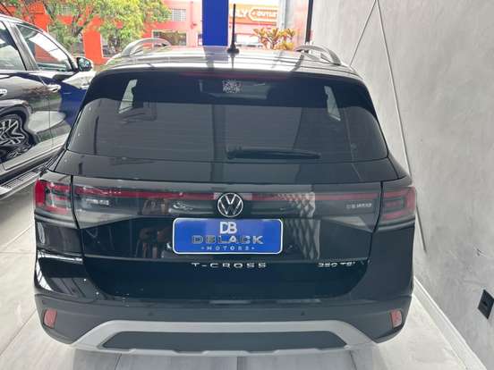VOLKSWAGEN-T-CROSS-2025