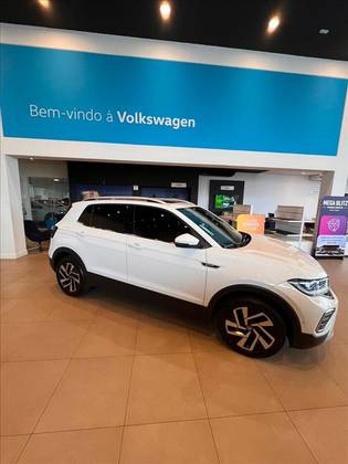 VOLKSWAGEN T-CROSS 1.4 250 TSI TOTAL FLEX HIGHLINE AUTOMÁTICO
