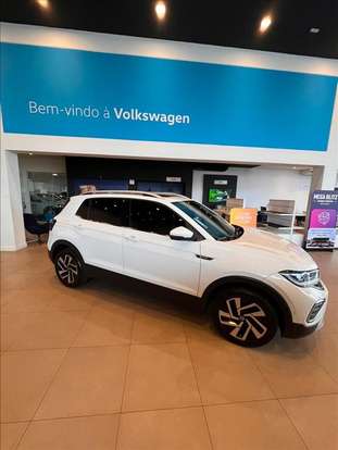 VOLKSWAGEN-T-CROSS-2024