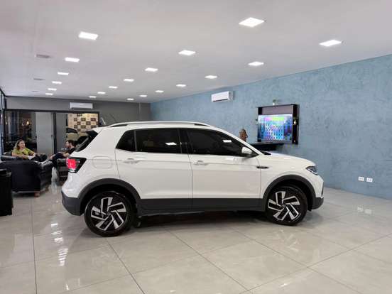 VOLKSWAGEN-T-CROSS-1.4 250 TSI TOTAL FLEX HIGHLINE AUTOMÁTICO VOLKSWAGEN-T-CROSS-2025