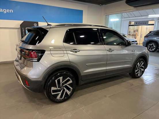 VOLKSWAGEN-T-CROSS-1.4 250 TSI TOTAL FLEX HIGHLINE AUTOMÁTICO VOLKSWAGEN-T-CROSS-2024