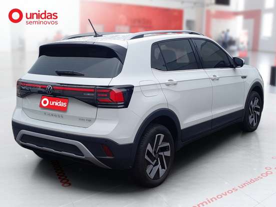 VOLKSWAGEN-T-CROSS-2025
