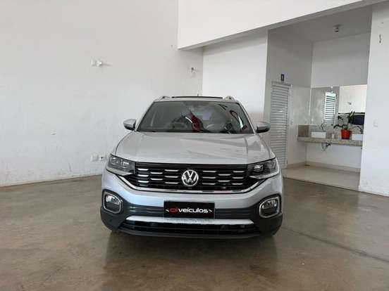 VOLKSWAGEN-T-CROSS-2019