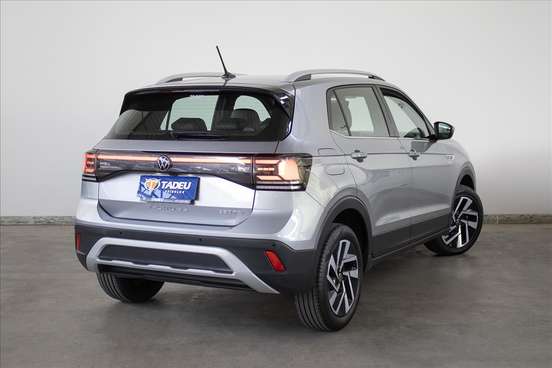 VOLKSWAGEN-T-CROSS-2024