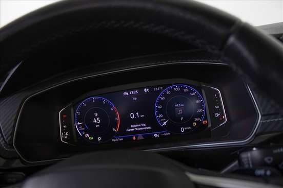 VOLKSWAGEN-T-CROSS-2024