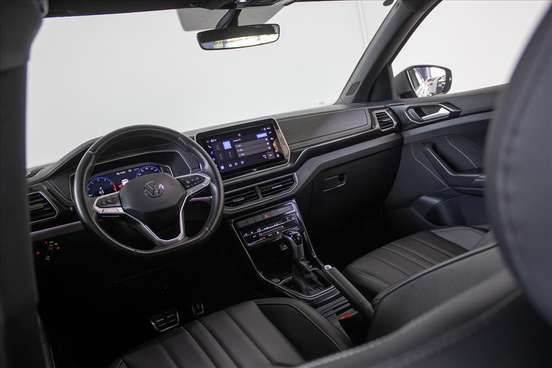 VOLKSWAGEN-T-CROSS-1.4 250 TSI TOTAL FLEX HIGHLINE AUTOMÁTICO VOLKSWAGEN-T-CROSS-2024