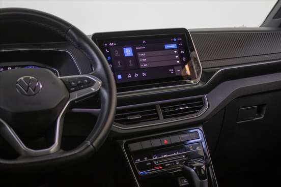 VOLKSWAGEN-T-CROSS-2024