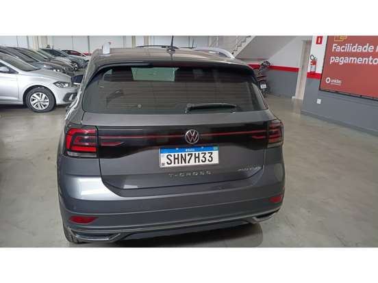 VOLKSWAGEN-T-CROSS-1.4 250 TSI TOTAL FLEX HIGHLINE AUTOMÁTICO VOLKSWAGEN-T-CROSS-2024