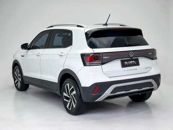 VOLKSWAGEN-T-CROSS-2024